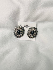 Black stone oval western studs