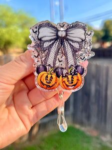 DS pumpkins cherry badge