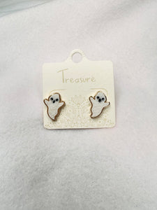 White ghost studs
