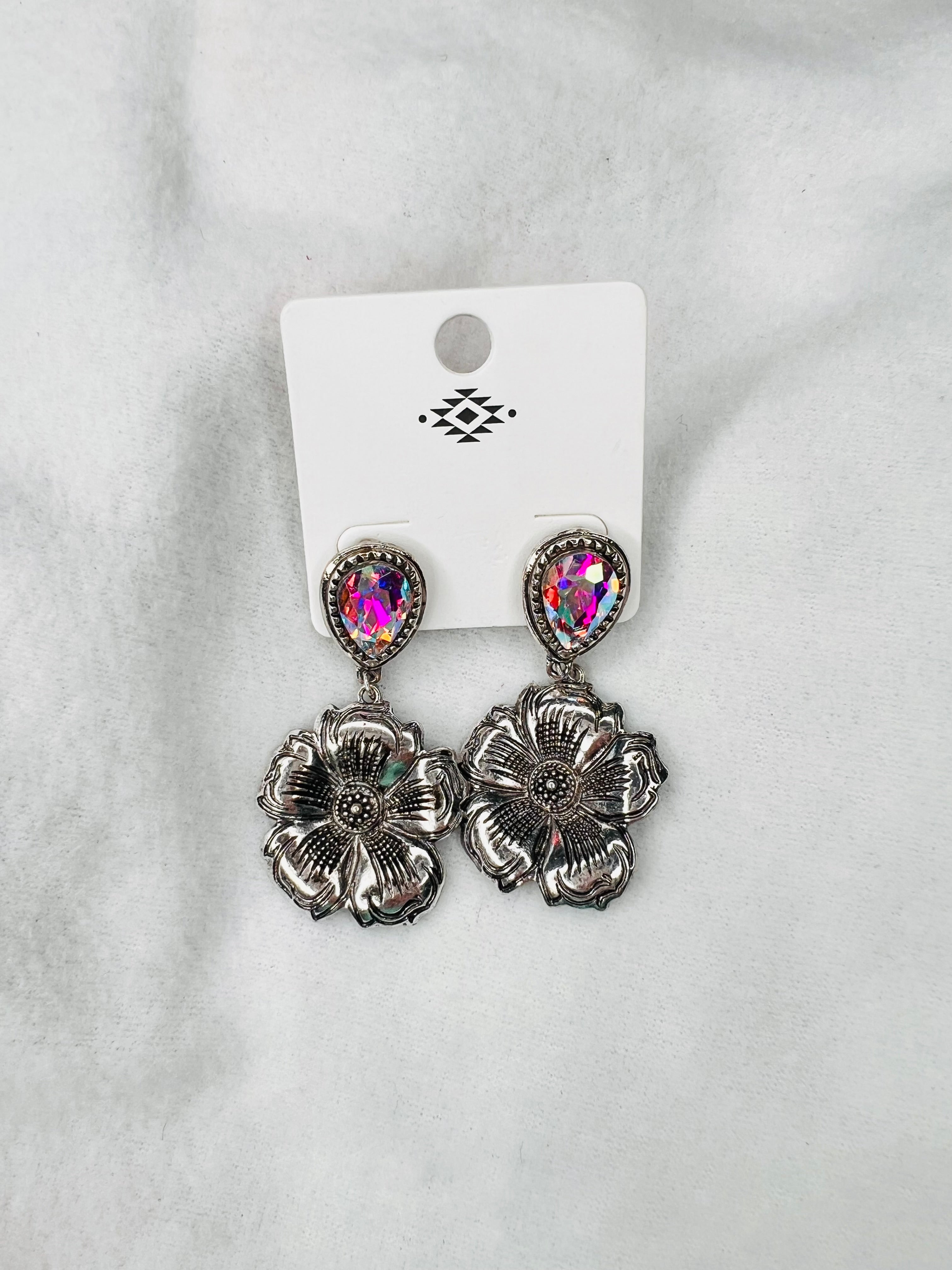 Silver flower dangle earrings