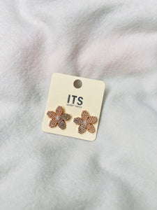 Gold, pearl flower studs